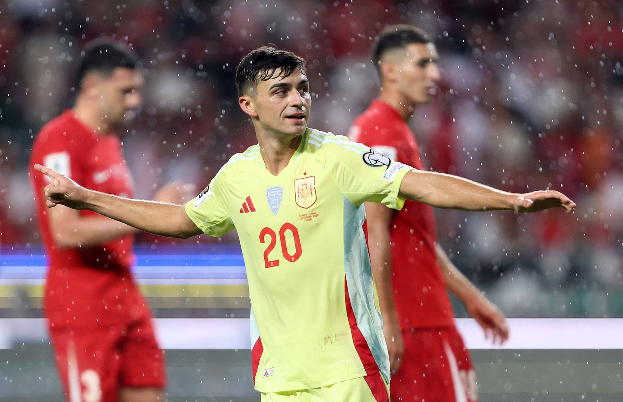 九游体育-关于赛地聚焦——德国杯赛后热度飙升，西班牙国家队回应争议，气氛紧张，数据层面出现新趋势的信息