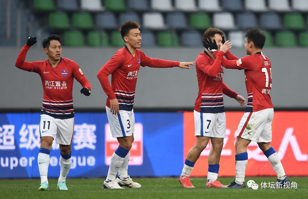 关于足球季后赛,南城闪电队与庐州玄武队强势横扫,VAR改判成焦点!精神属性拉满的信息 关于足球季后赛,南城闪电队与庐州玄武队强势横扫,VAR改判成焦点!精神属性拉满的信息