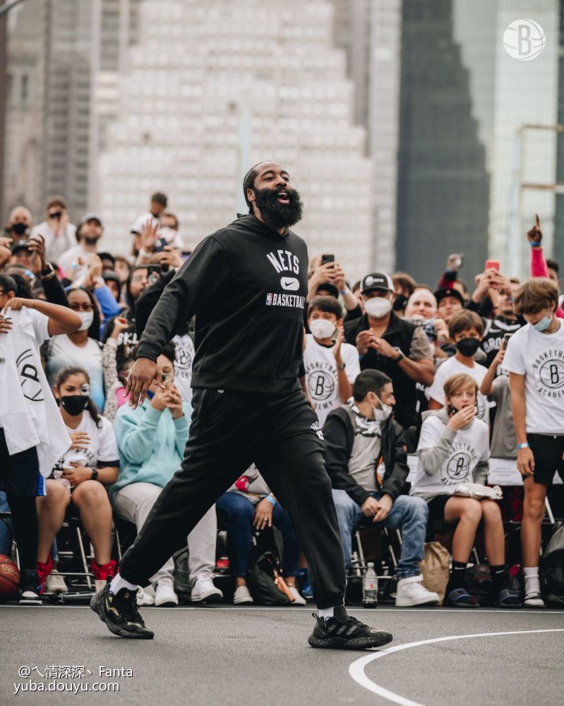 包含浙江队训练开放日；转会期门线救险引欢呼；欧联在即；球队文化再被提及的词条