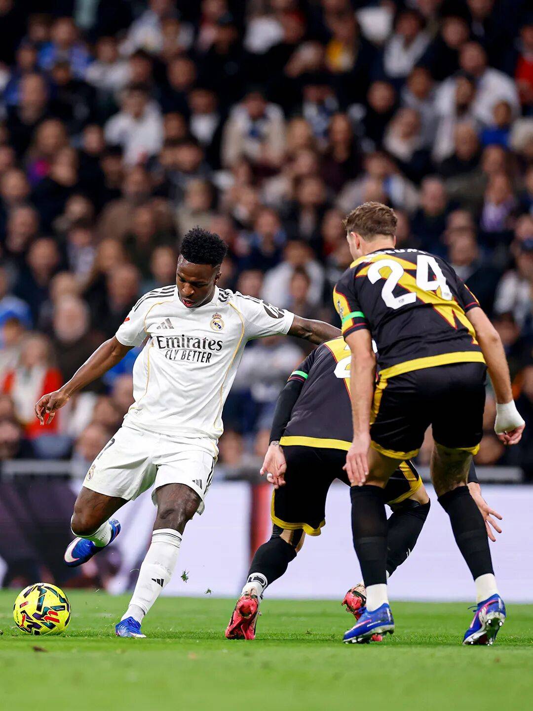 九游娱乐-关于姆巴佩关键节点逆转，DWG带队取胜！的信息