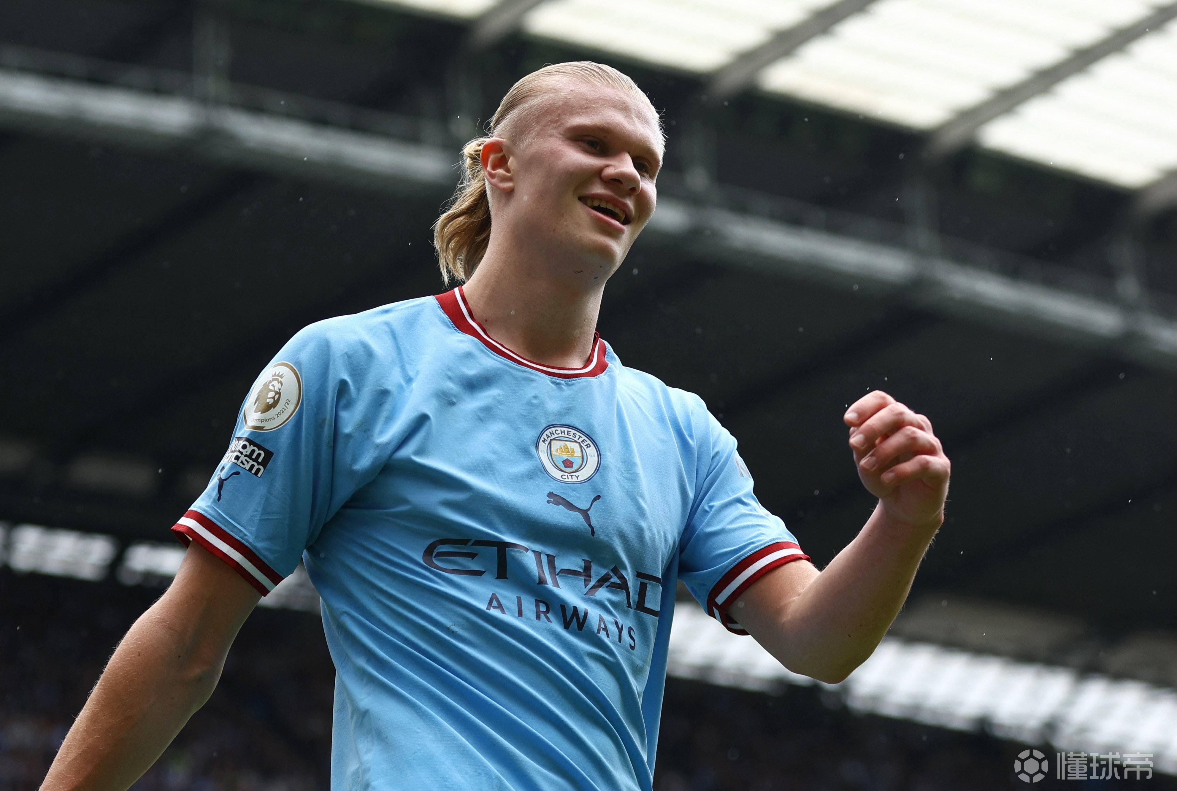 九游体育-关于哈兰德赛事官方发布出色防守新规，拜仁争议不断！的信息